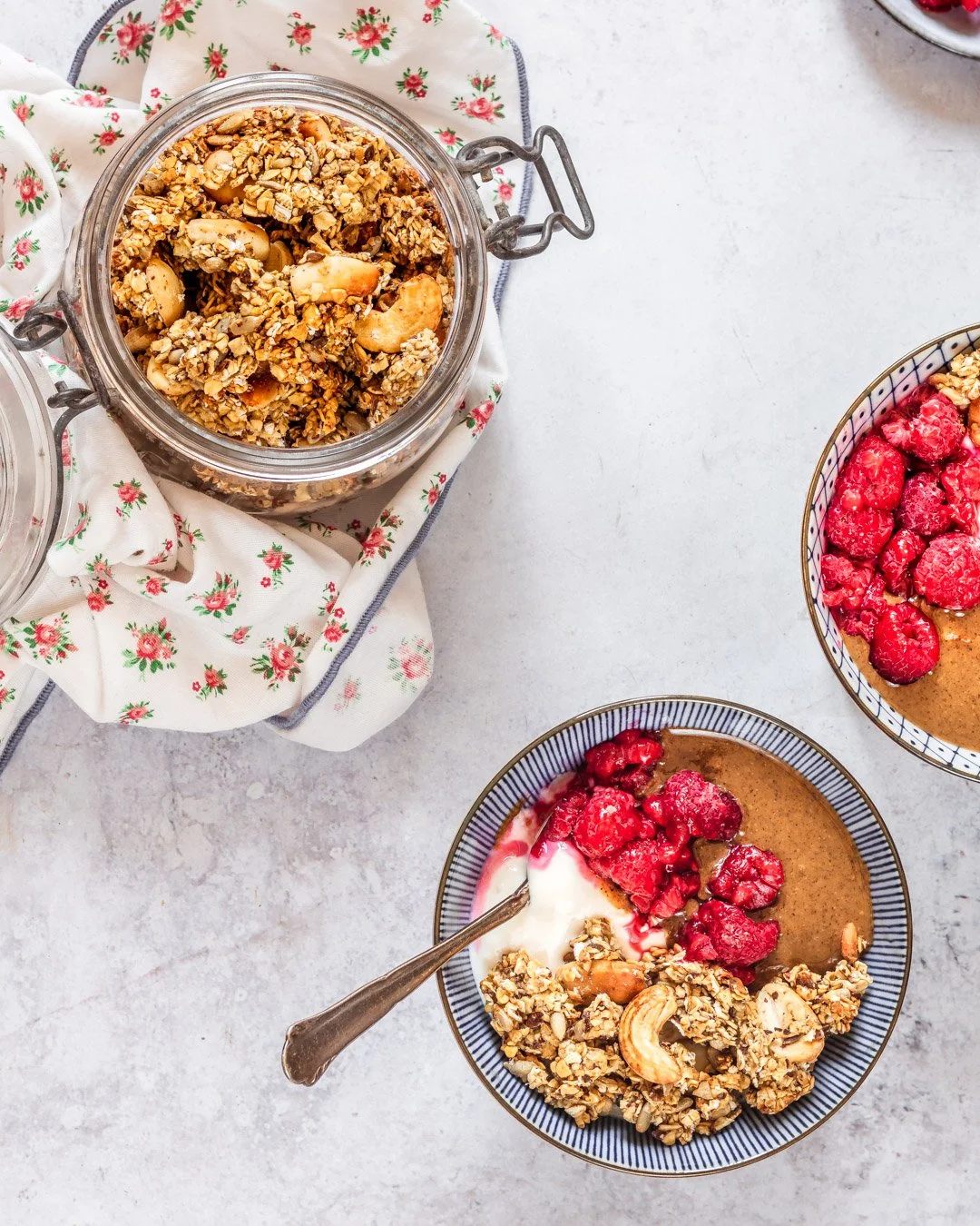 Granola without sugar and without oil