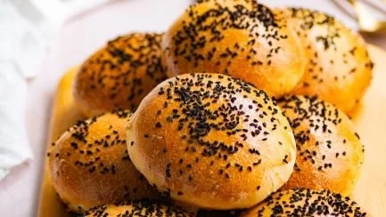 Pain au nigelle au four extra moelleux