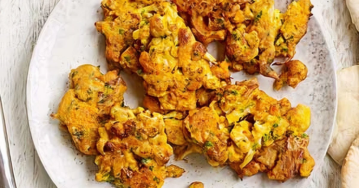 Beignets de chou-fleur et courge, dip à la menthe et feta