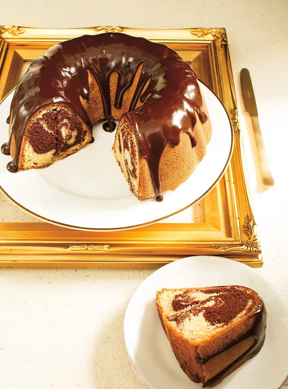 Gâteau Bundt Marbré au Chocolat