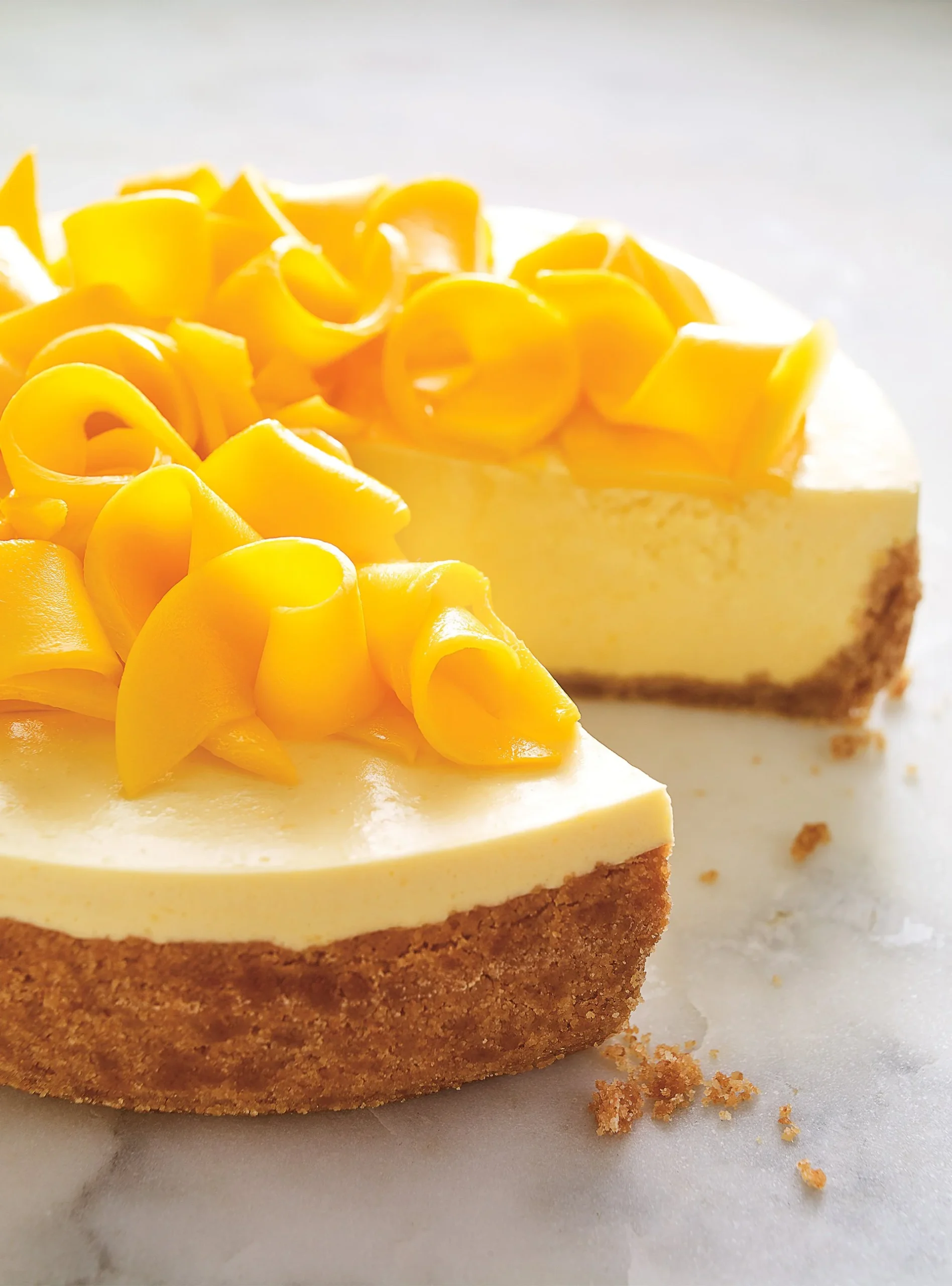 Gâteau-mousse au yogourt à la mangue | RICARDO