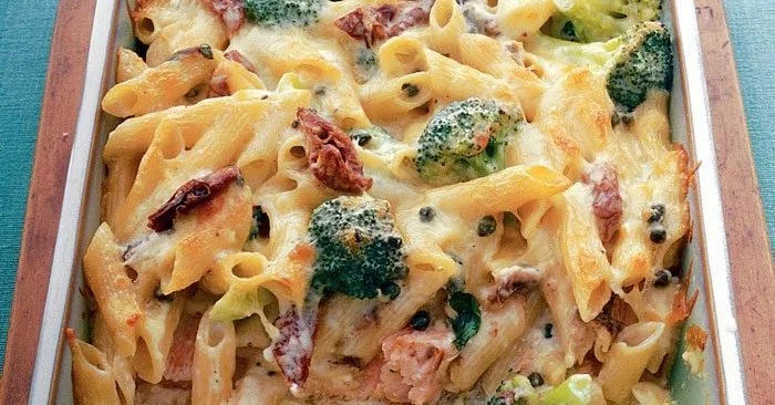 Gratin de pâtes au saumon et au brocoli