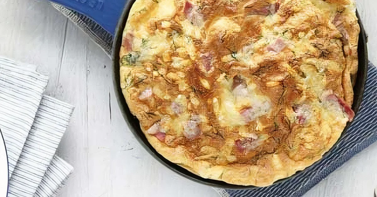 Omelette soufflée au fromage et au jambon